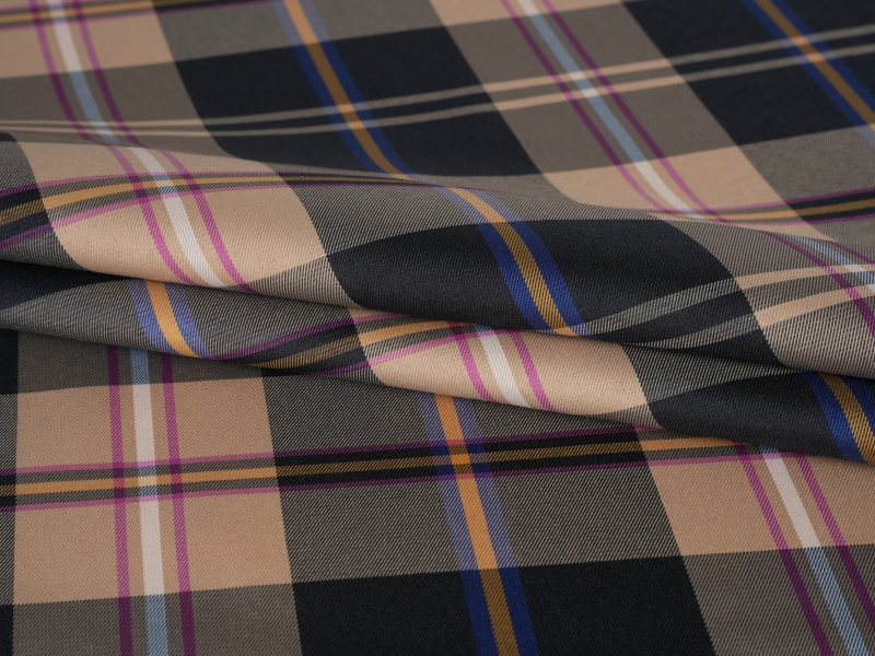 Tkanina s oblogom od poliesterske pređe Tkanina s oblogom od poliesterske pređe