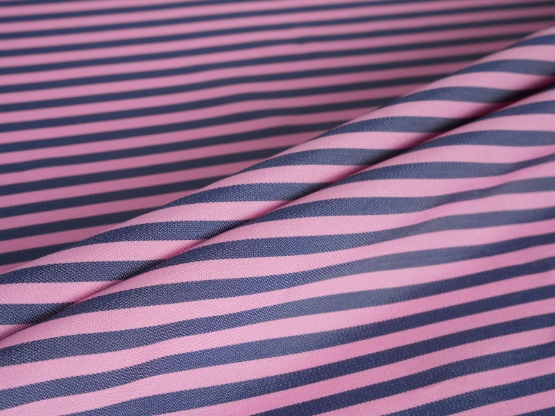 Poliesterska viskozna prešana obloga od rukavca