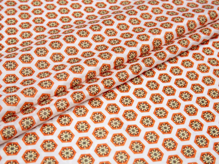 Zašto je jakard od poliesterske viskoze tiskana tkanina za obloge prvi izbor za vrhunske obloge?